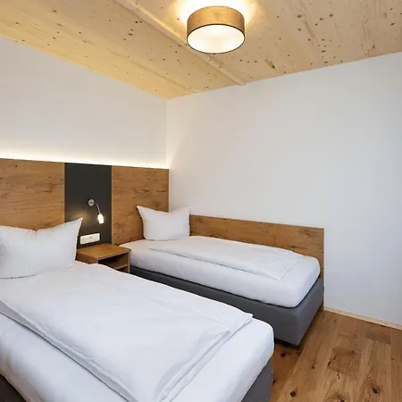 Niederauer Hof 게스트하우스 3*