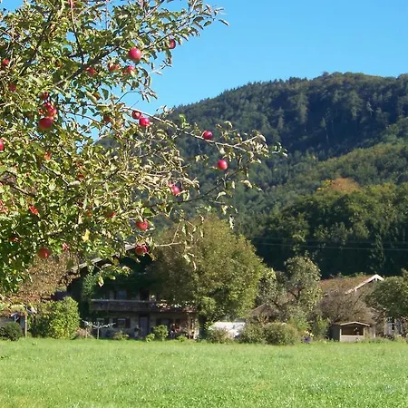 Niederauer Hof Neubeuern